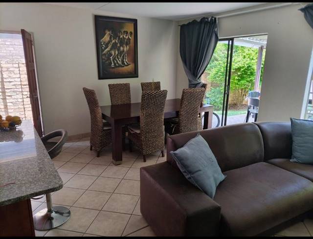 4 BEDROOM TOWNHOUSE FOR SALE IN OUKRAAL ESTATE